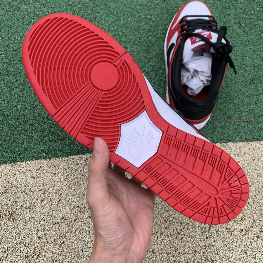 Nike SB Dunk Low Pro Chicago