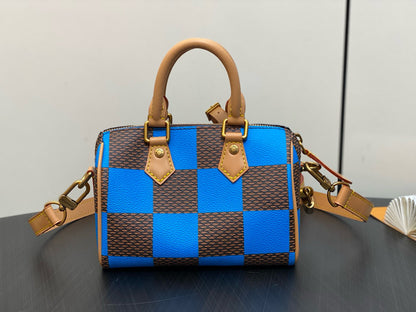 Louis Vuitton Speedy Bandouliere Blue