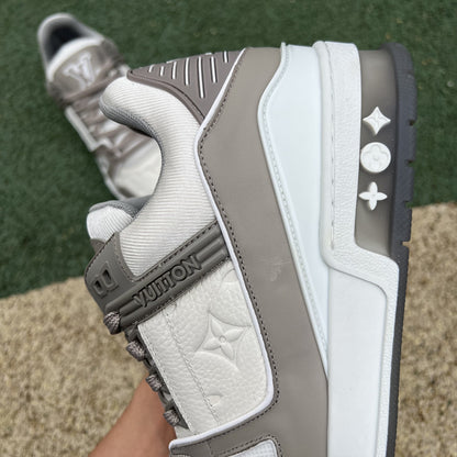 Louise Vuitton Trainer Grey
