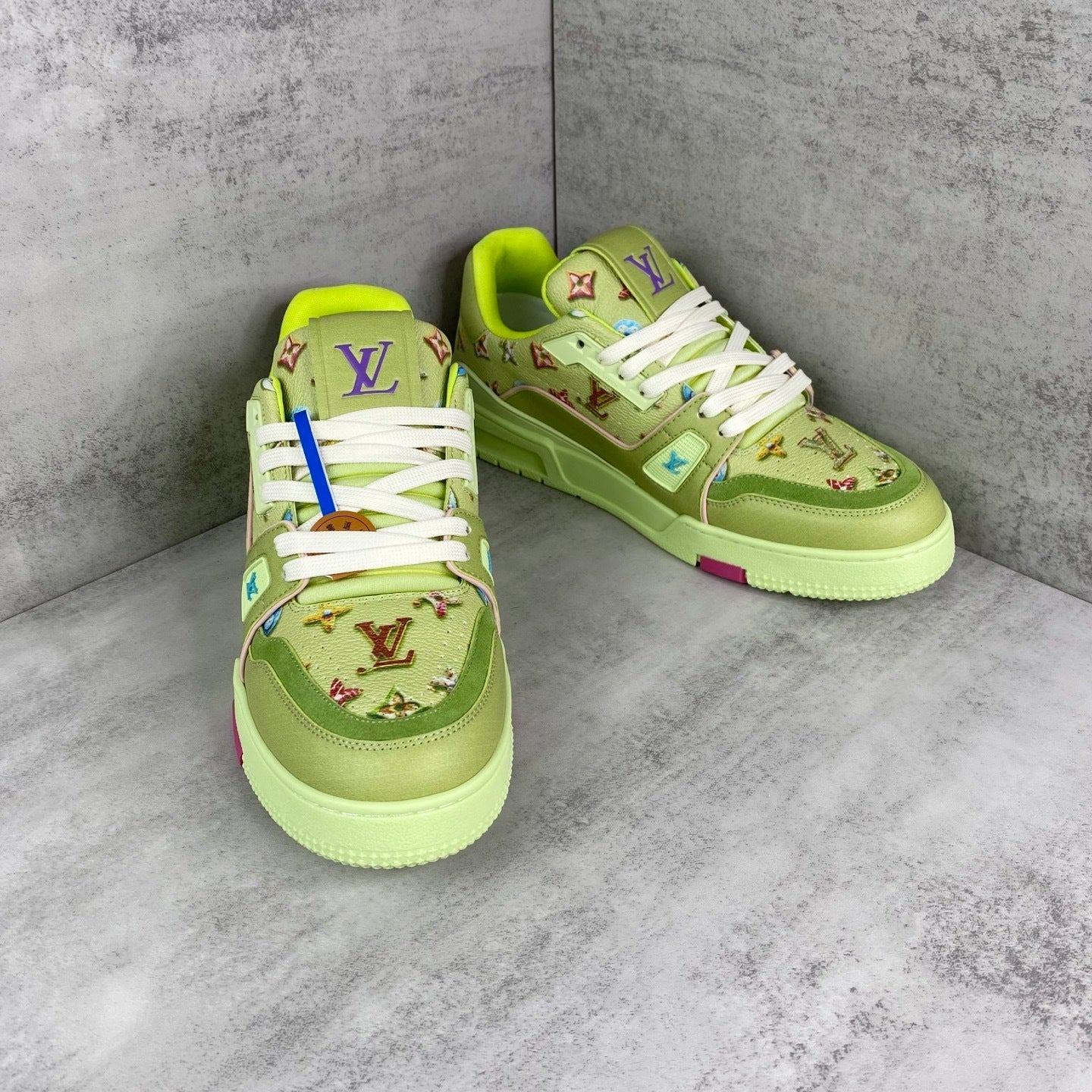 Louis Vuitton Trainer - Green