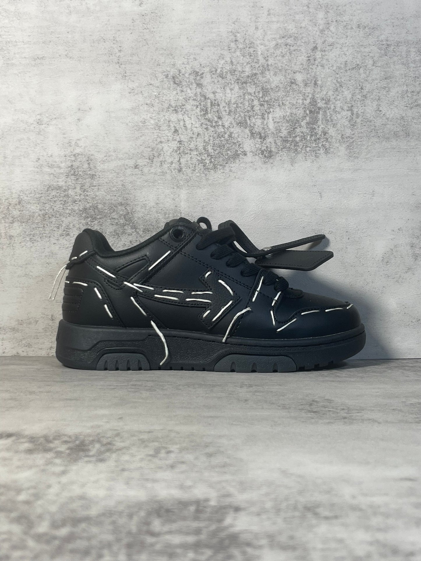 Off White Sneakers