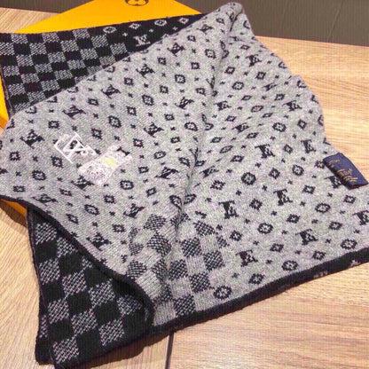Louis Vuitton Scarf Wool