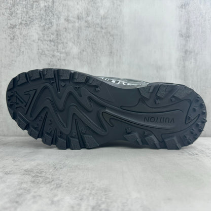 Louis Vuitton Tatic - Black