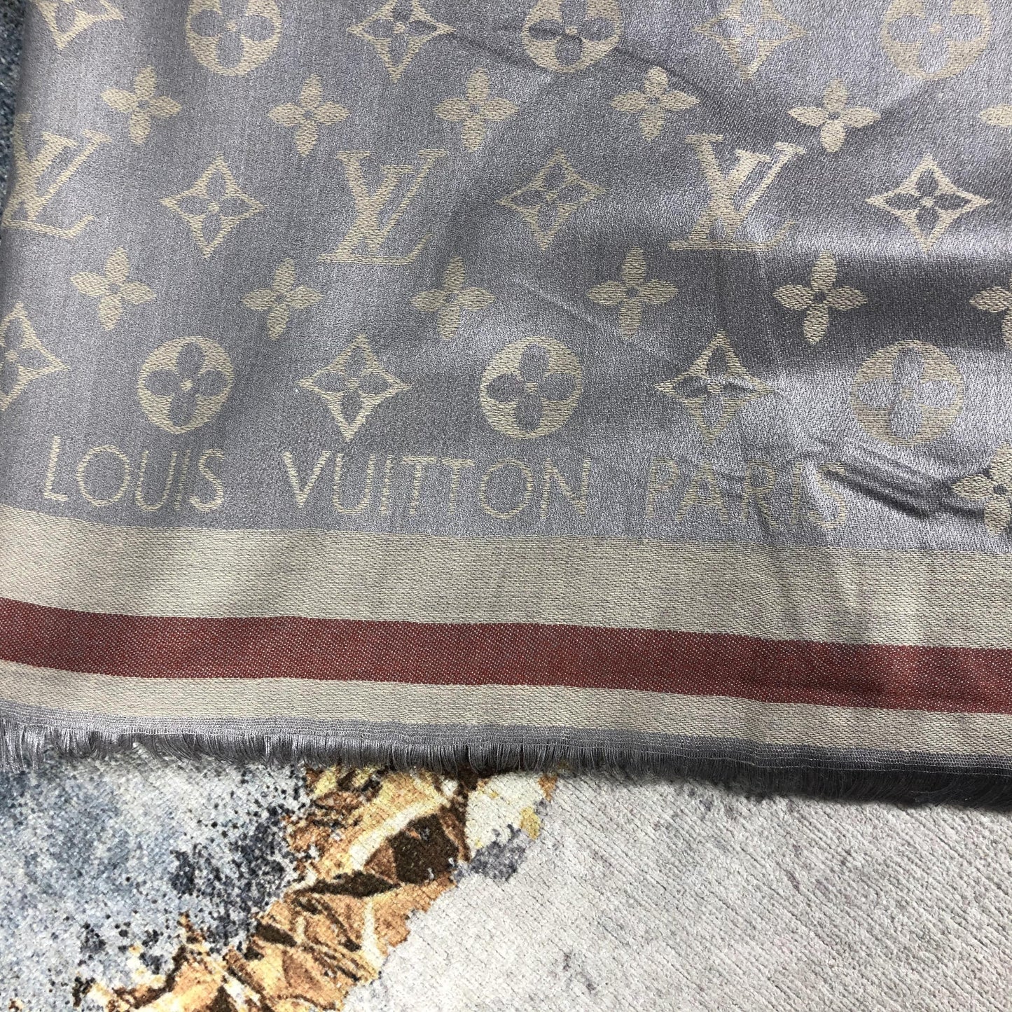 Louis Vuitton Scarf Grey Silk