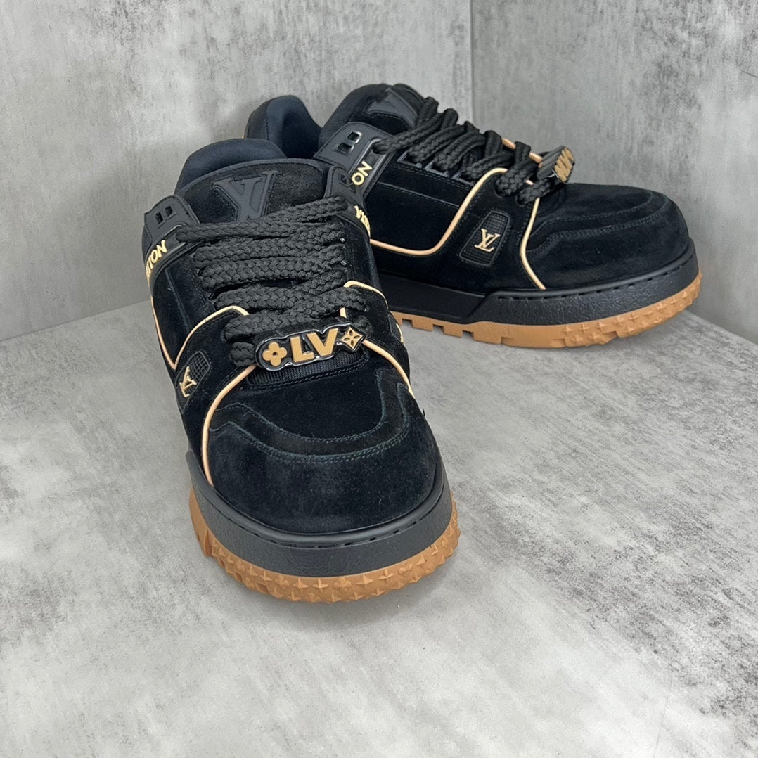 LV Sneakers Suede
