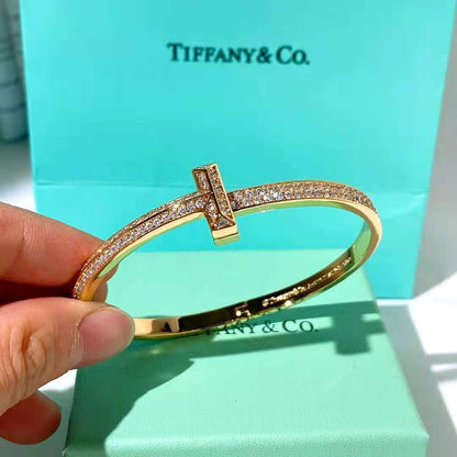 T&C Bracelete Hinged Bangle