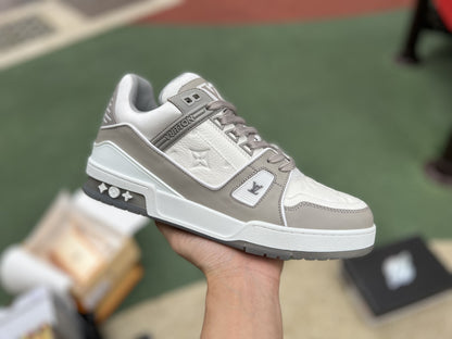 Louise Vuitton Trainer Grey