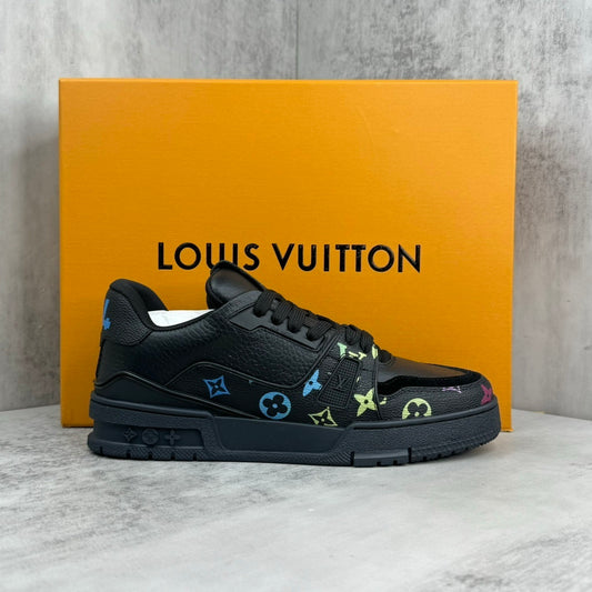 Louis Vuitton Trainer - Black