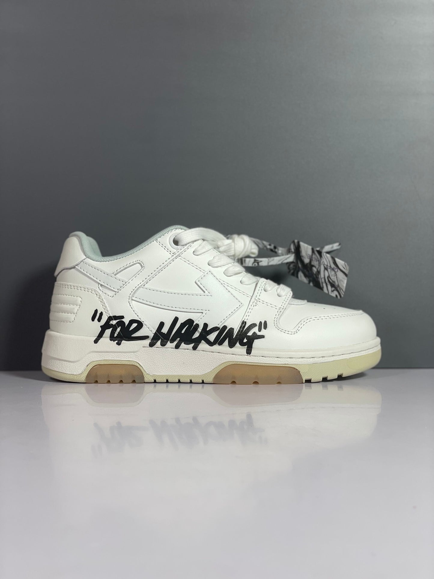 Off White 'For Walking' - Black