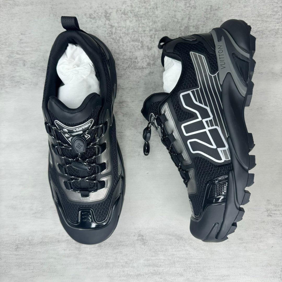 Louis Vuitton Tatic - Black