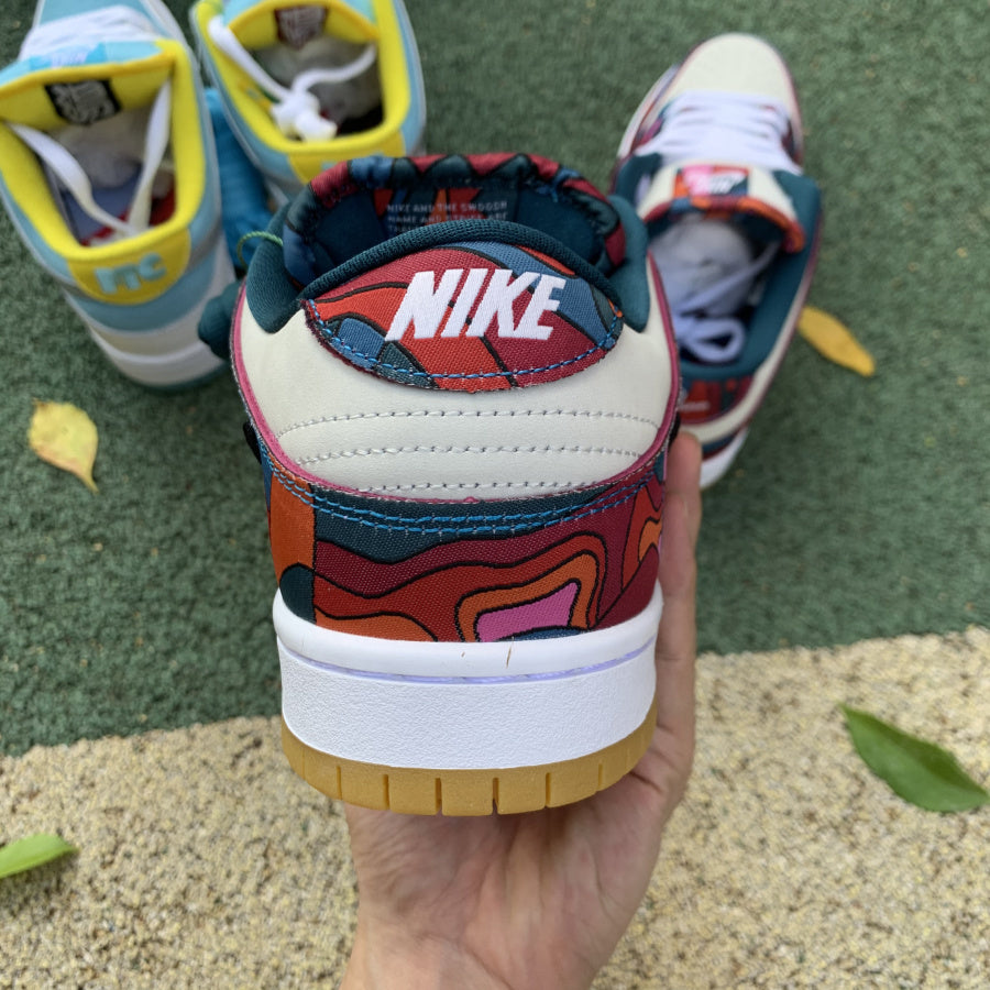 Nike Dunk x Parra