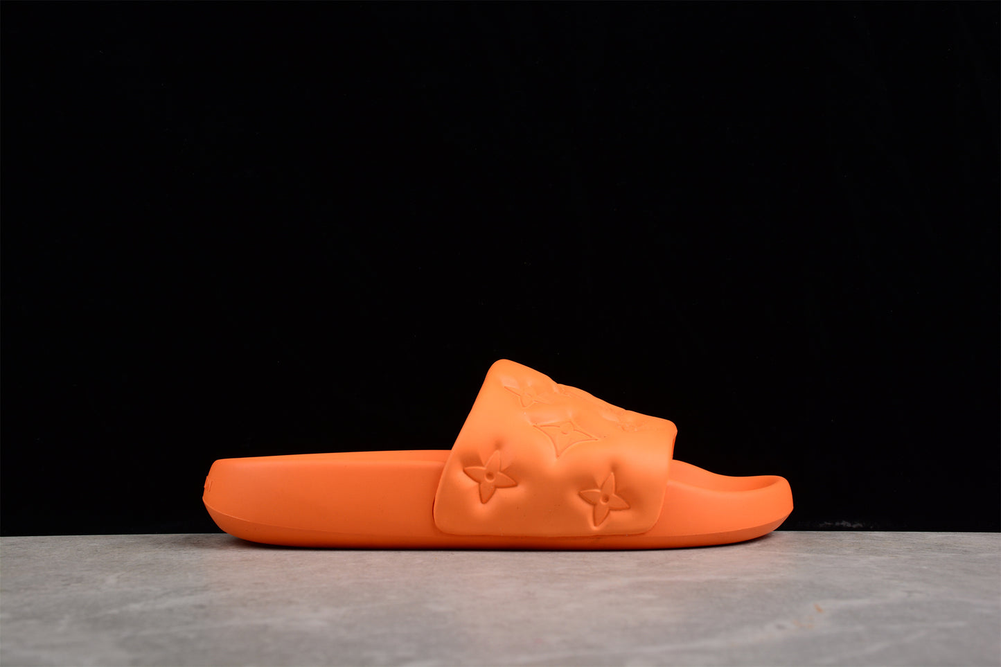 Louis Vuitton Slides - Orange
