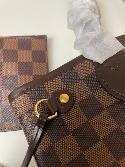 Louis Vuitton Neverfull Mm