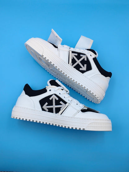 Off White Sneakers - Black