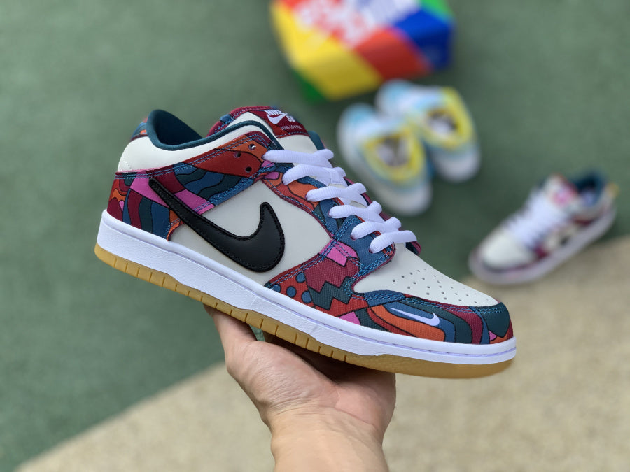 Nike Dunk x Parra