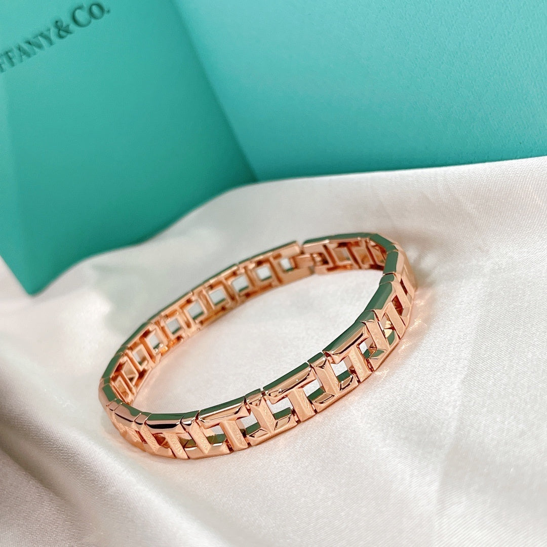 T&C Bracelet Bangle