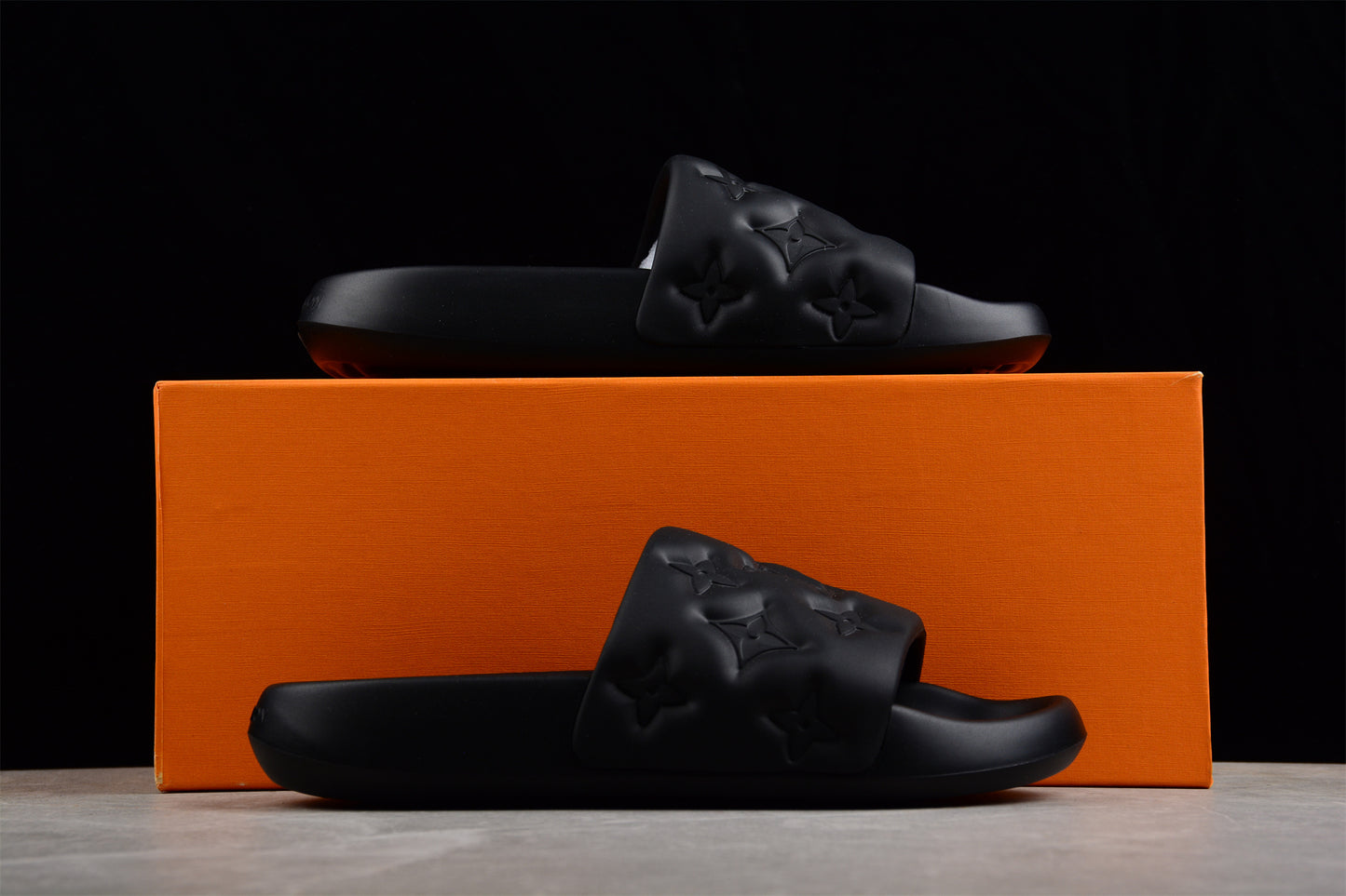 Louis Vuitton Slides - Black