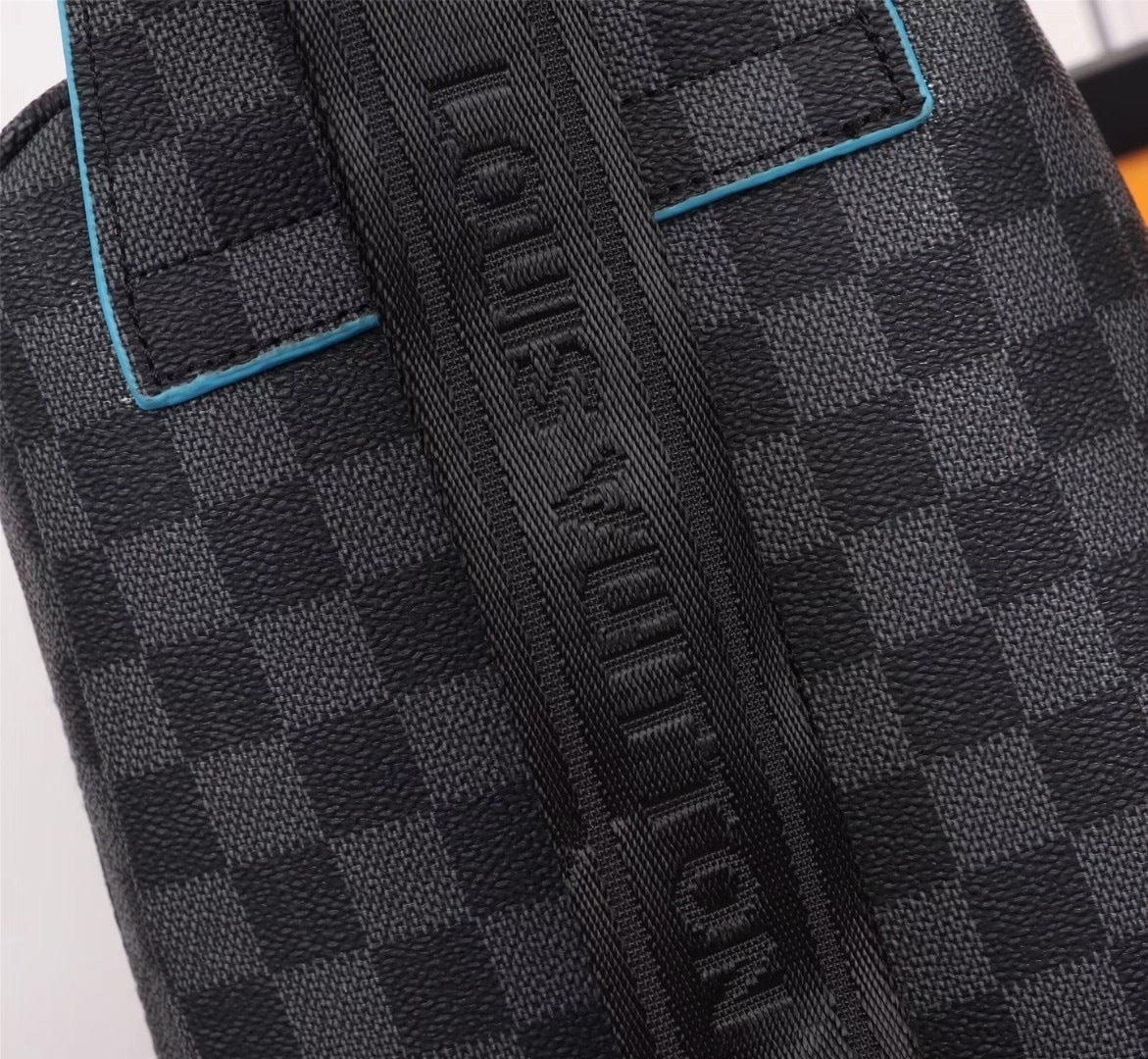 Louis Vuitton Crossbody - Blue