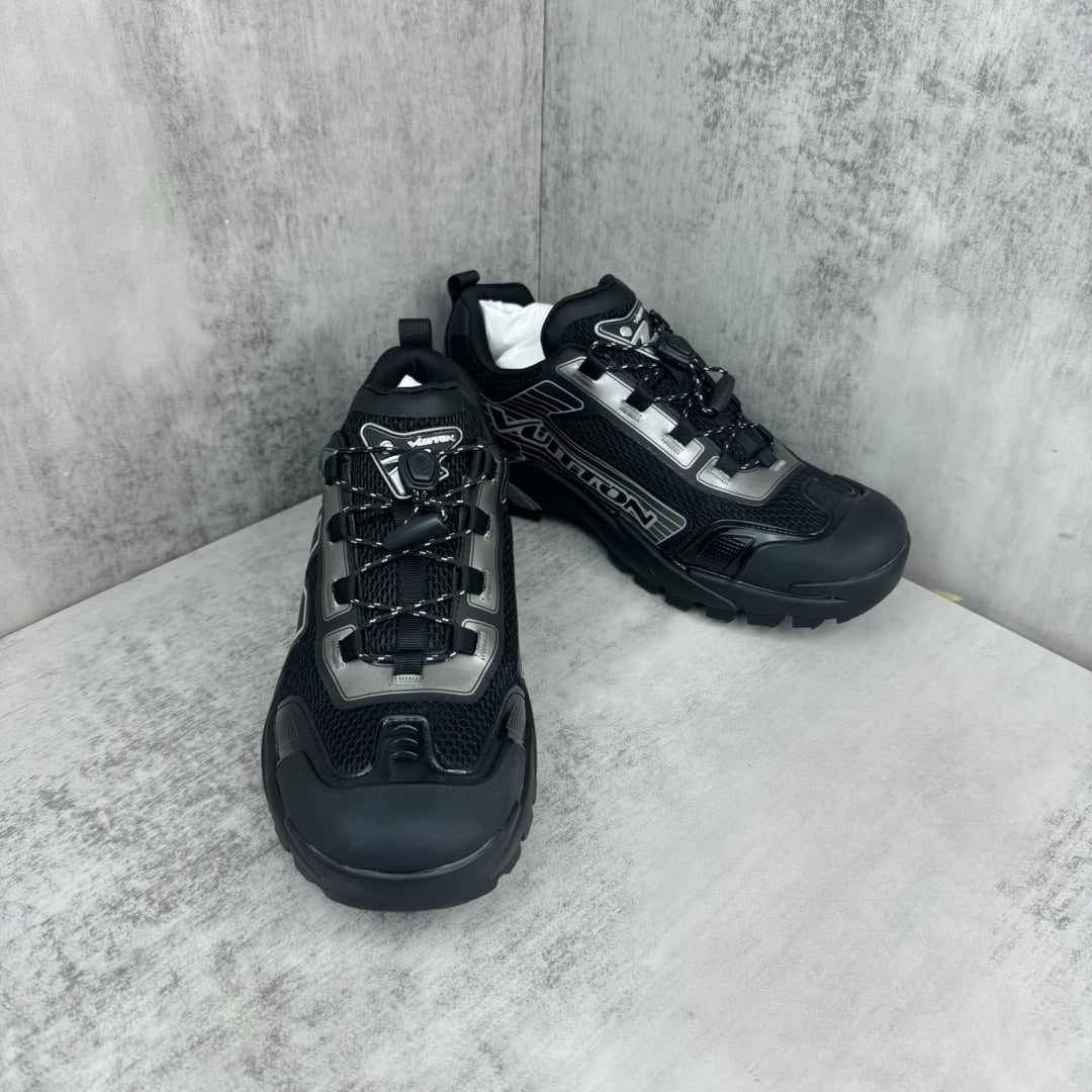 Louis Vuitton Tatic - Black