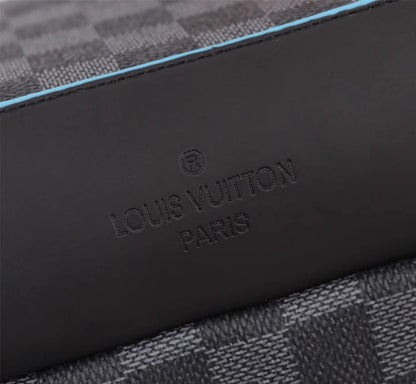 Louis Vuitton Crossbody - Blue