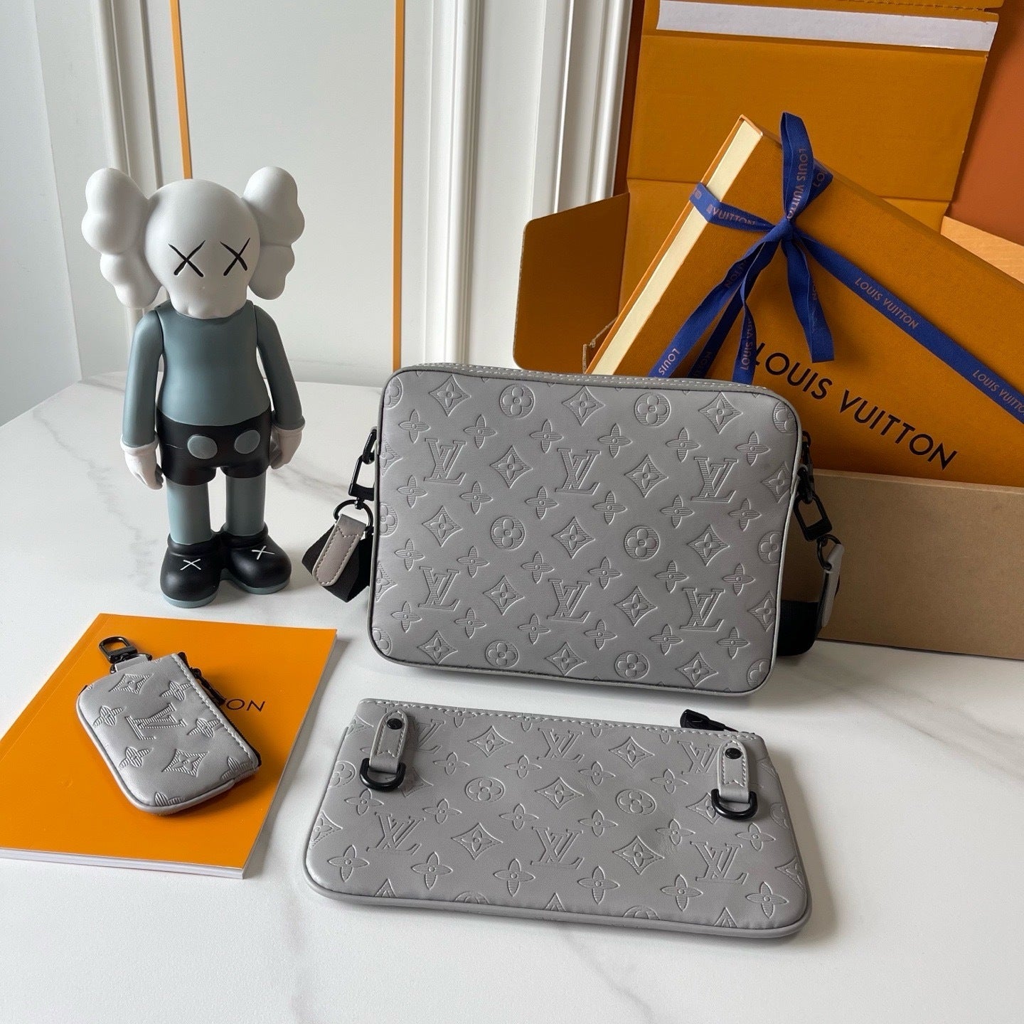 Louis Vuitton Crossbody - Grey