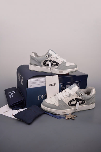 Dior Sneakers B57